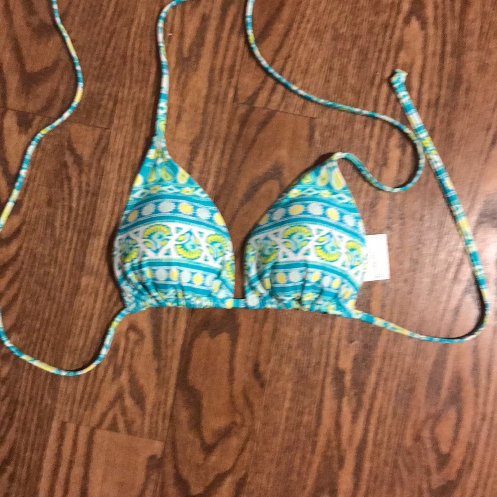 Bikini top never worn brand new